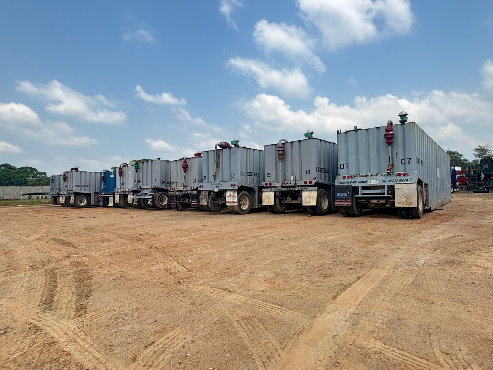 Renta de Frac Tanks — DAVCI Oil Services